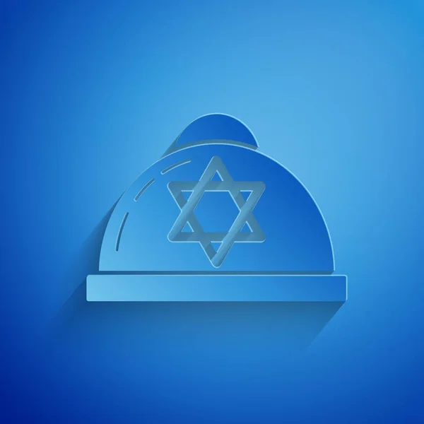 Papír vágott zsidó kippah csillag David ikon elszigetelt kék háttérrel. Zsidó yarmulke kalap. Papírművészeti stílus. Vektorillusztráció — Stock Vector