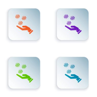 Renkli El, beyaz arka planda izole edilmiş kumarhane fişleri simgesini tutuyor. Kumarhane kumarı. Renkli kare düğmelere simgeleri yerleştir. Vektör İllüstrasyonu