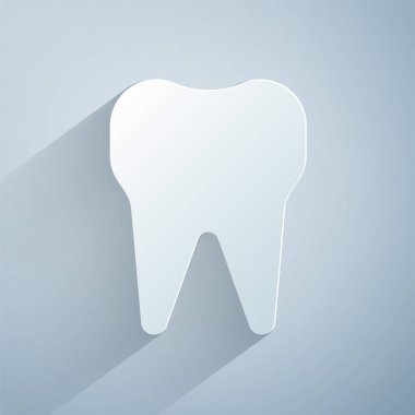 Kağıt kesiği Diş simgesi gri arkaplanda izole edildi. Diş hekimliği kliniği veya diş hekimliği merkezi ve diş macunu paketi için diş sembolü. Kağıt sanatı tarzı. Vektör İllüstrasyonu