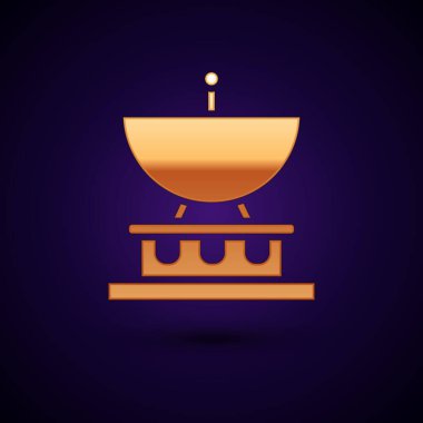 Altın uydu çanağı simgesi siyah arkaplanda izole edildi. Radyo anten, astronomi ve uzay araştırması. Vektör İllüstrasyonu.