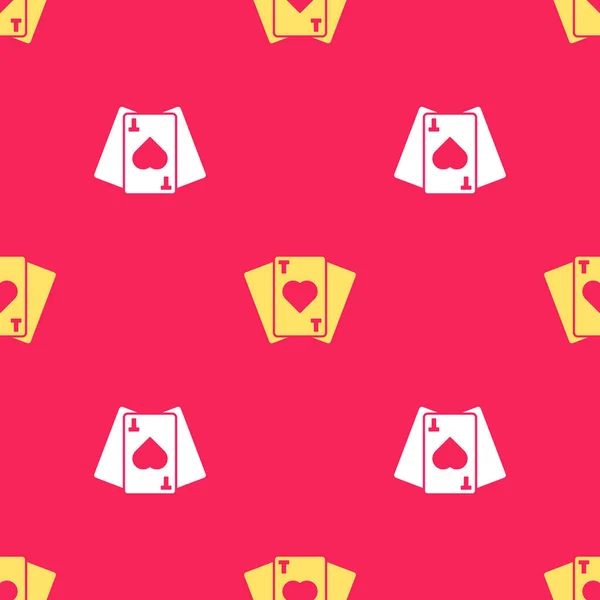 Geel Speelkaarten Pictogram Geïsoleerd Naadloos Patroon Rode Achtergrond Casino Gokken — Stockvector