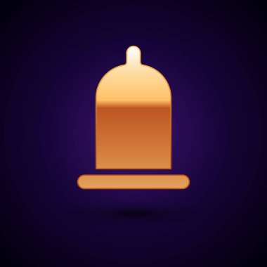 Siyah arka planda izole edilmiş altın prezervatif güvenli seks ikonu. Güvenli aşk sembolü. Erkekler için doğum kontrol yöntemi. Vektör İllüstrasyonu.