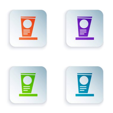 Beyaz arkaplanda izole edilmiş mezar taşı simgesine sahip renk mezarı. Kare düğmelere renkli simgeleri yerleştir. Vektör.