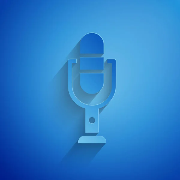 Papier Wyciąć Mikrofon Ikona Izolowane Niebieskim Tle Mikrofonie Radiowym Znak — Wektor stockowy