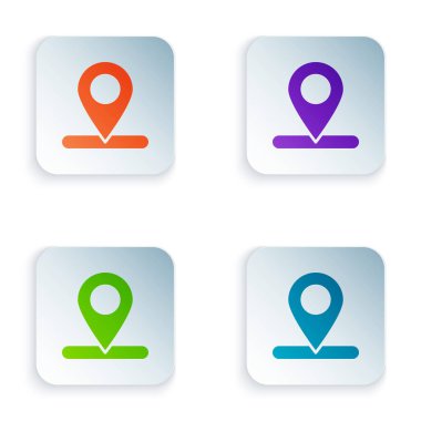 Beyaz arkaplanda izole edilmiş renk haritası simgesi. Navigasyon, işaret, konum, harita, GPS, yön, yer, pusula, arama konsepti. Kare düğmelere renkli simgeleri yerleştir. Vektör İllüstrasyonu.