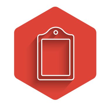 Beyaz çizgi kesme tahtası simgesi uzun gölgeli izole edildi. Kesme tahtası sembolü. Kırmızı altıgen düğmesi. Vektör.