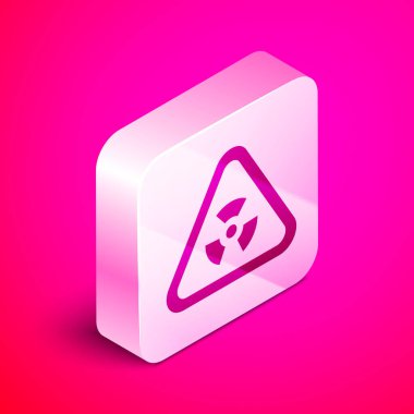 Pembe arka planda izole edilmiş radyasyon sembollü Isometric Triangle işareti. Gümüş kare düğme. Vektör.