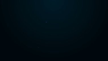 Siyah arkaplanda kalp simgesi izole edilmiş parlak neon çizgisi haritası. Sevgililer Günü. Aşk yeri. Romantik harita iğnesi. 4K Video hareketli grafik canlandırması