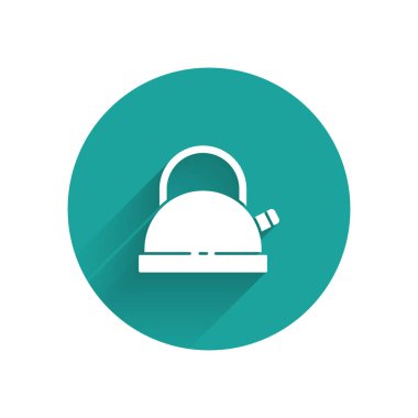 Uzun gölgeli ikonlu beyaz çaydanlık. Çaydanlık ikonu. Yeşil daire düğmesi. Vektör.