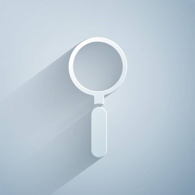 Kağıt kesiği büyüteç simgesi gri arkaplanda izole edilmiş. Arama, odaklanma, yakınlaştırma, iş sembolü. Kağıt sanatı tarzı. Vektör İllüstrasyonu.