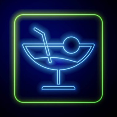 Parlayan neon kokteyl ikonu mavi arkaplanda izole edildi. Vektör.
