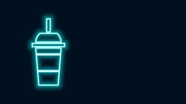 Siyah zemin üzerinde saman ve su ikonu olan parlak neon şeritli kağıt bardak. Soda bardağı. Taze soğuk içecek sembolü. 4K Video hareketli grafik canlandırması