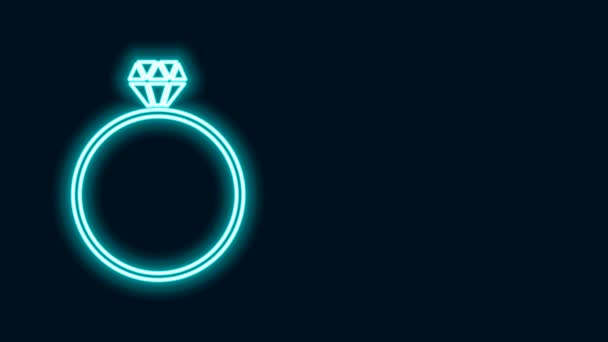 Gloeiende neon lijn Diamant verlovingsring icoon geïsoleerd op zwarte achtergrond. 4K Video motion grafische animatie — Stockvideo