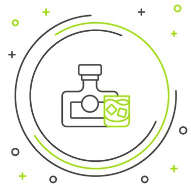 Çizgi viski şişesi ve cam ikon beyaz arka planda izole edilmiş. Renkli taslak konsepti. Vektör.