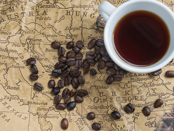 Concept of coffee beans on the map — Stock Photo, Image