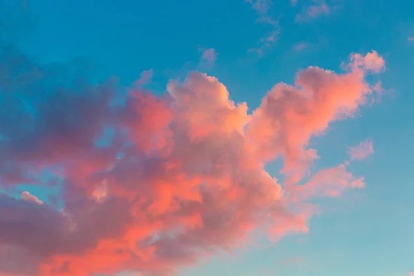 Incredibile Cielo Tramonto Con Nuvole Sole — Foto Stock