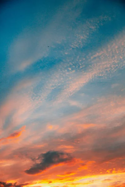 Incrível Céu Por Sol Com Nuvens Sol — Fotografia de Stock