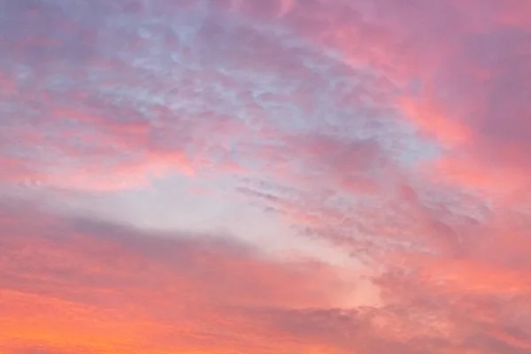Неймовірне Небо Заходу Сонця Хмарами Сонцем — стокове фото