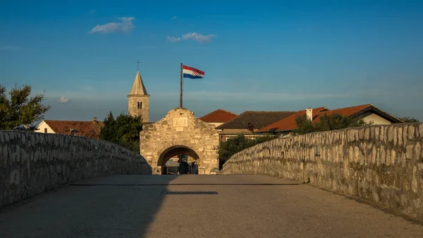 Toegangspoort Tot Het Historische Stadje Nin Kroatië — Stockfoto