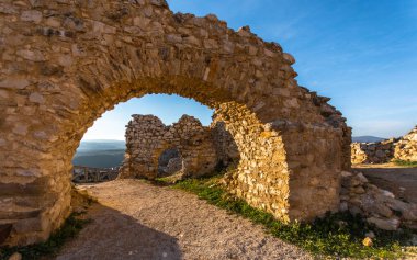 Kale Kotiçe '. Elisabeth Bathory, Dünya'nın en üretken kadın seri katil Villası. Slovakya Kotiçe'köy yanındaki bir kale harap olduğunu.