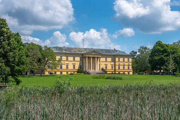 Dolna Krupa Udvarház Szlovákia Brunsvick Család Klasszicista Udvarháza Ludwig Van — Stock Fotó