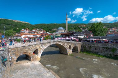 Prizren Eski Şehir, Eski Taş Köprü. Kosova'daki UNESCO dünya mirası.