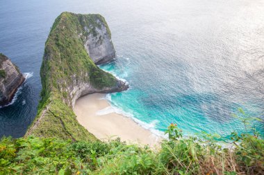 Manta Körfezi veya Kelingking Sahili Nusa Penida Adası, Bali, Endonezya