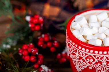 Kırmızı bardağı kakao ve marşmelovla kapat, Noel ve Yeni Yıl konsepti