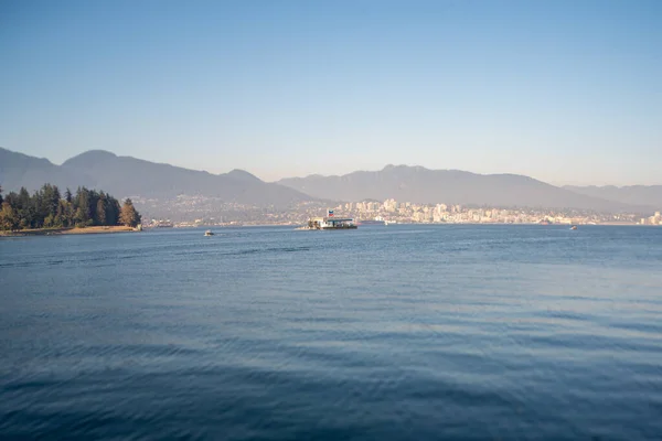 Benzínová Pumpa Plovoucí Moři Září 2020 Vancouver Canada — Stock fotografie