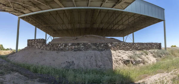 Mata Tartessisches Aristokratisches Gebäude Westseite Mit Befestigter Mauer Und Schützengraben — Stockfoto