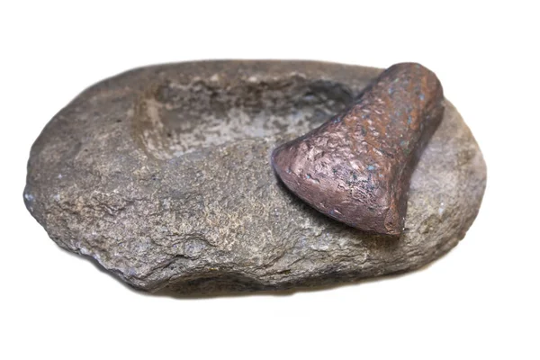 Stone carved axe-head mould and copper piece — Stock Photo, Image