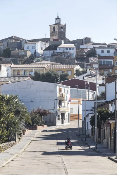 Osoba Postižením Křížení Město Motorizované Invalidní Vozík Extremadura Španělsko — Stock fotografie