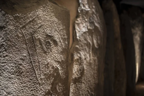 Trigueros España Julio 2018 Grabados Dolmen Soto Forma Brazos Monumento —  Fotos de Stock