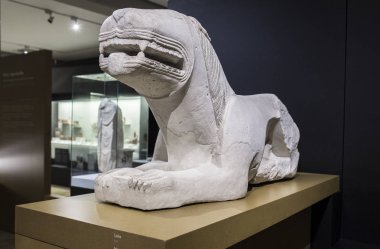 Cordoba, İspanya - 7 Eylül 2018: Nueva Carteya Arkeoloji ve Etnografya Müzesi Cordoba İber aslandan
