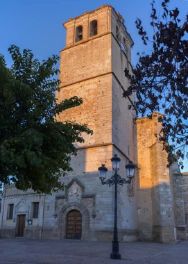 Parish Kilisesi San Pedro Apostol Montijo, Badajoz, İspanya. Kırsal hedefte anahtar: Extremadura