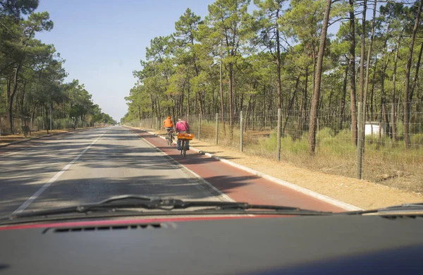 Conducir Con Cuidado Con Los Ciclistas Senior Carril Bici Carretera — Foto de Stock