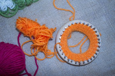 Ahşap dairesel dokuma tezgahı