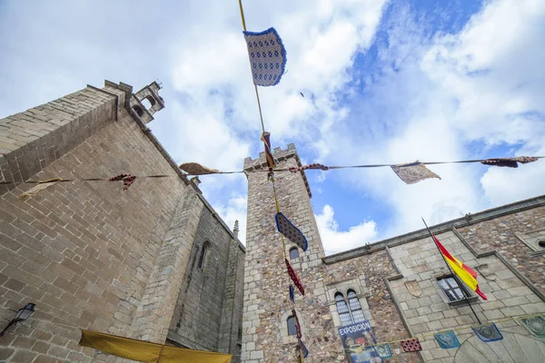 San Mateo Platz in der Altstadt von Caceres, Spanien — Stockfoto