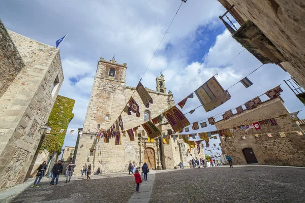 San Mateo Platz in der Altstadt von Caceres, Spanien — Stockfoto