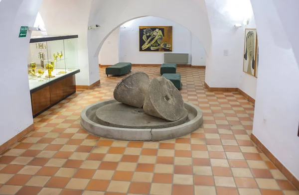 Guayasamin Evi-Müzesi. eski petrol basın, Extremadura, Sp geri