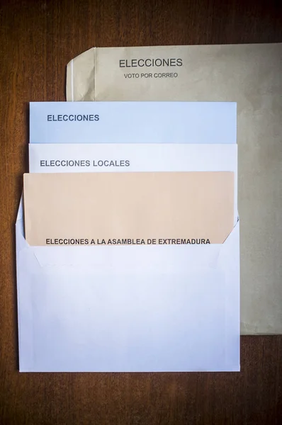 Ψηφοδέλτια στην ταχυδρομική ψηφοφορία. 2019 ισπανικές και ευρωπαϊκές εκλογές — Φωτογραφία Αρχείου