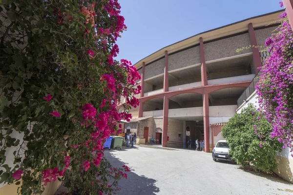 Los Califas stierenvechtersarena Cordoba, Spanje. Cuadrillas Gate — Stockfoto