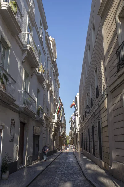 Cadiz gamla stan smala gator, Andalusien, Spanien — Stockfoto