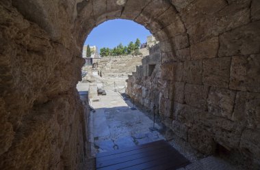Malaga Roma Tiyatrosu'nun pasajı veya aditus maximus'u, Endülüs,