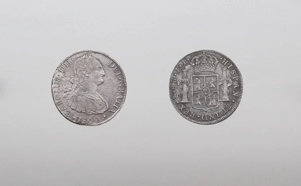 Silver spanish pieces of eight or Charles III, minted in Santiag — Stock Photo, Image