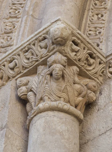 Harpy at San Isidoro de Leon Lamb Door, Spain — Stock Photo, Image