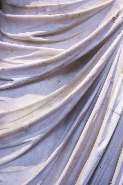 Klasik heykel ıslak-pers teknique ile heykel