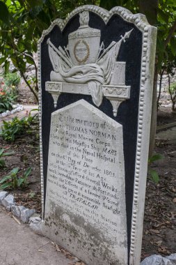 Kaptan Thomas Norman 'ın Trafalgar Mezarlığı' ndaki mezar taşı Gibra.