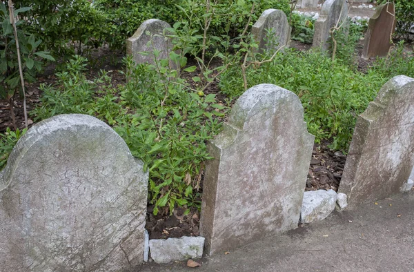 Tombstones of Trafalgar Cemetery, Gibraltar, Reino Unido — Fotografia de Stock