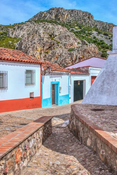 Casas Encaladas Hornachos Con Sierra Grande Fondo España Turismo Rural — Foto de Stock